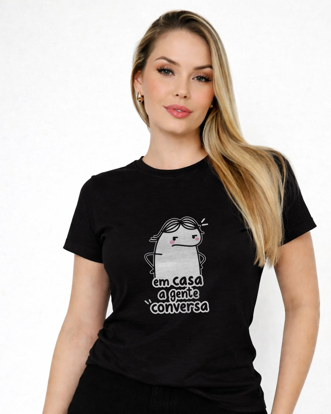 Camiseta Dia Das Mães Feminina "Em Casa A Gente Conversa" 100% Algodão