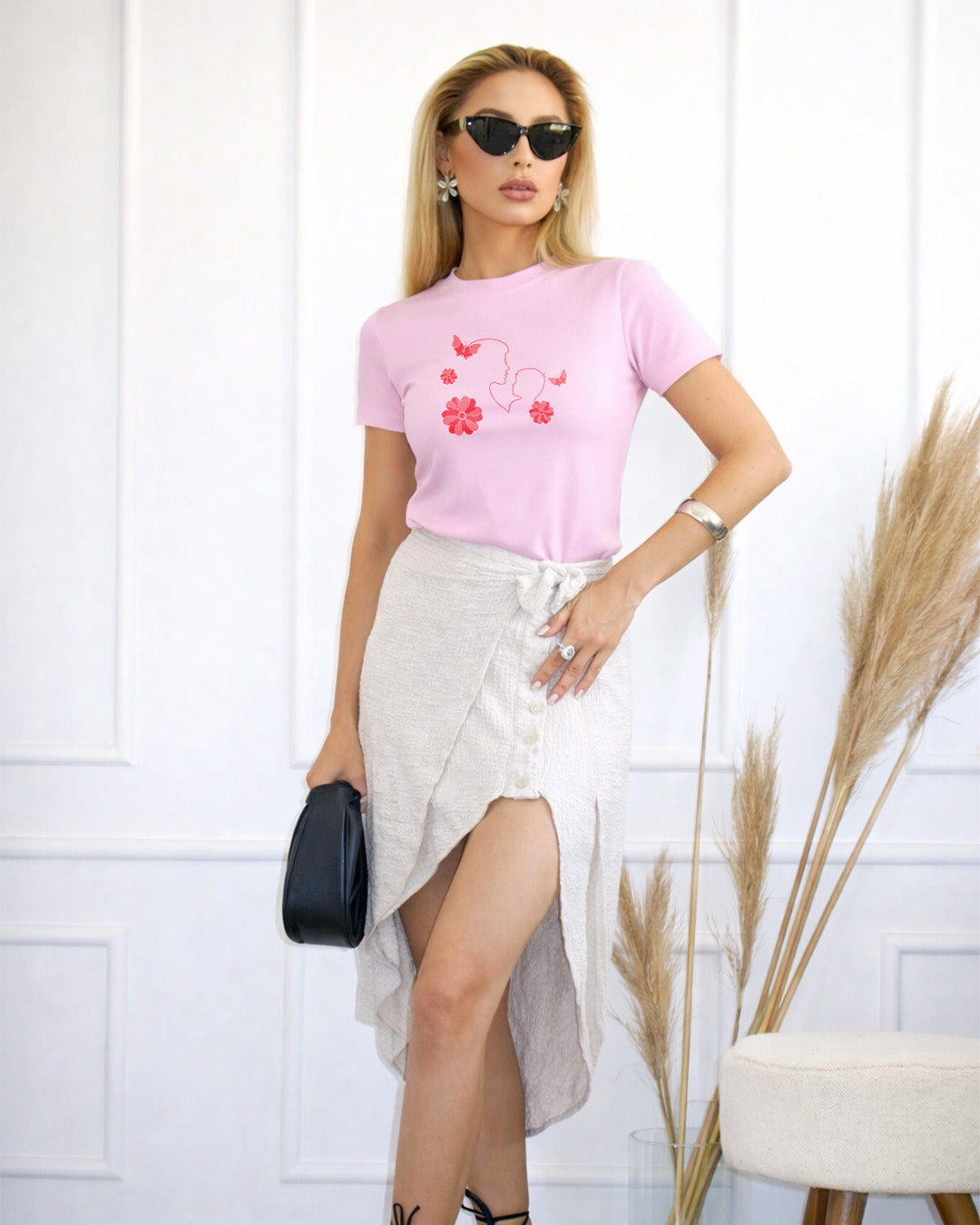 Camiseta 100% Algodão Feminina "Amor De Mãe É Eterno" Dia Das Mães