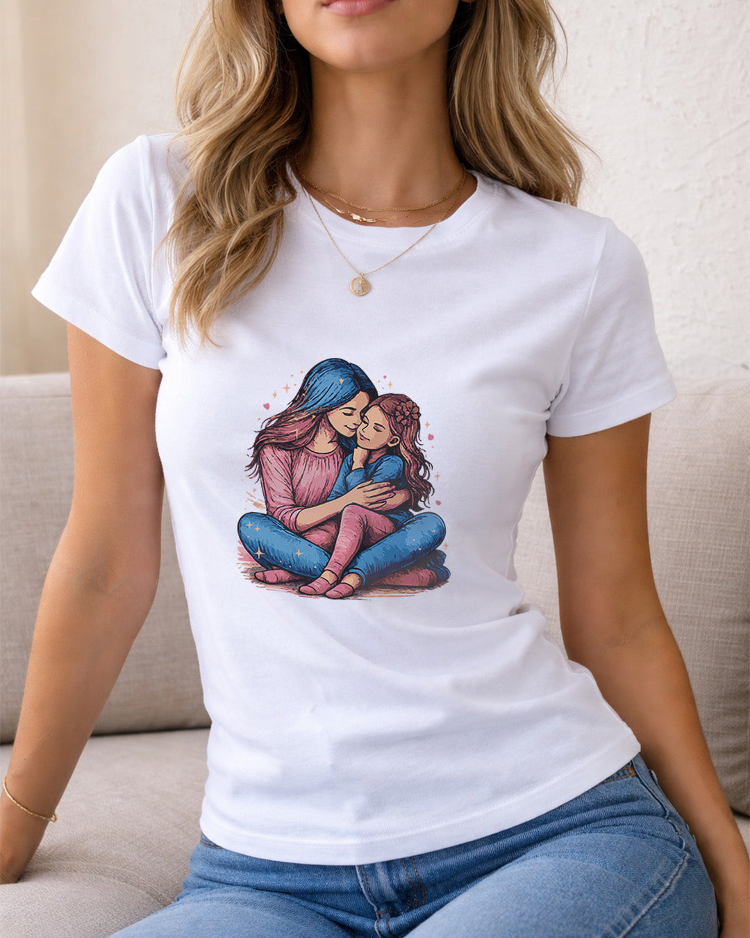 Camiseta 100% Algodão Feminina "Amor De Mãe Em Cada Abraço" Dia Das Mães