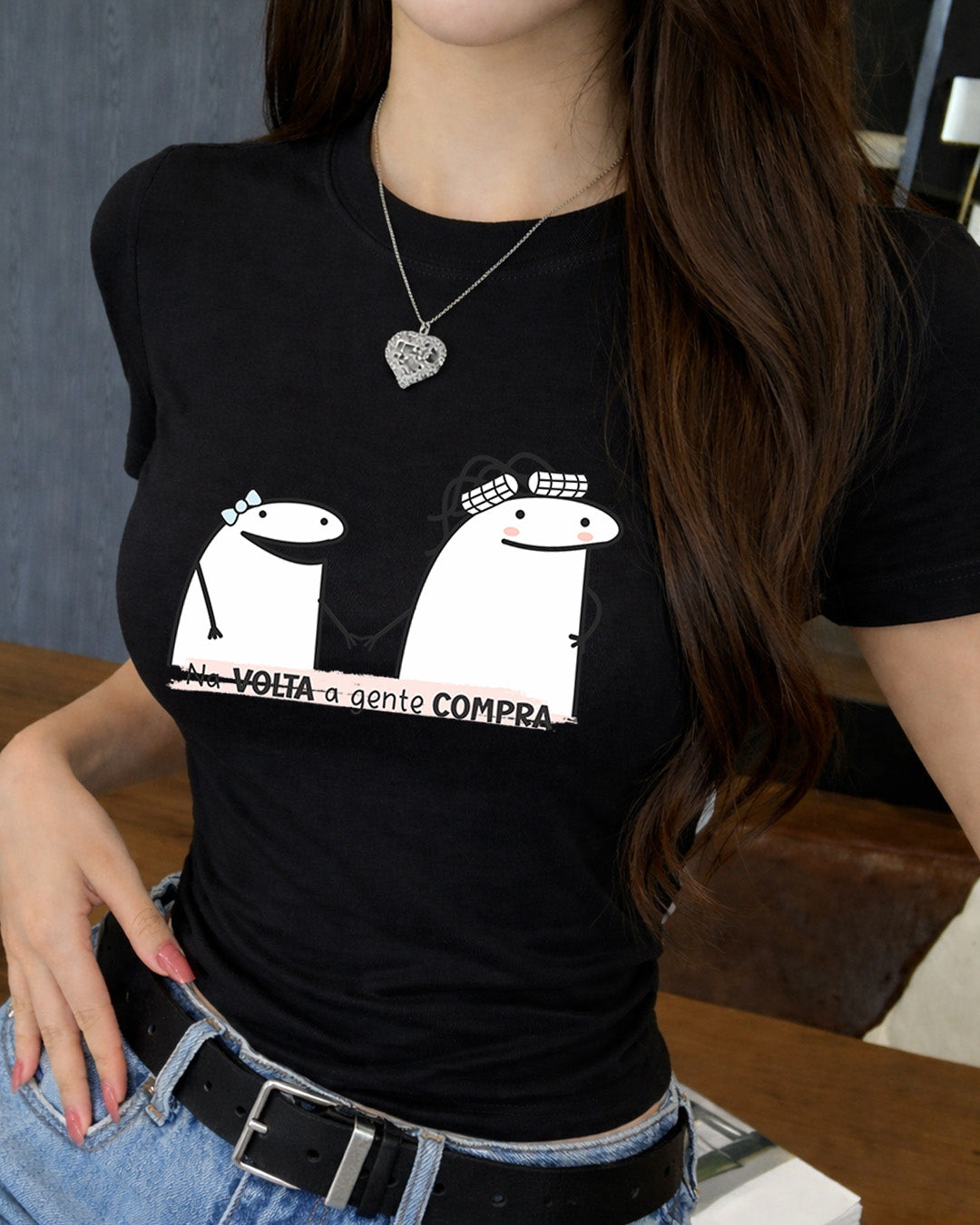 Camiseta Feminina 100% Algodão  Frase"Na Volta A Gente Compra" Dia Das Mães