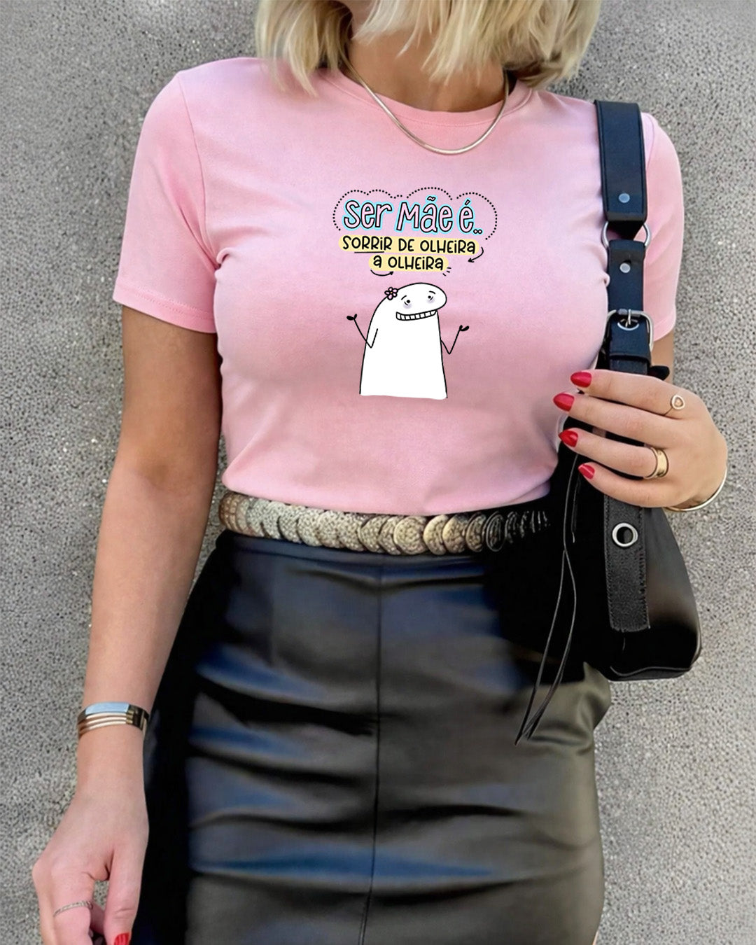 Camiseta Feminina 100% Algodão "Sorrir De Olheira A Olheira" Dia Das Mães