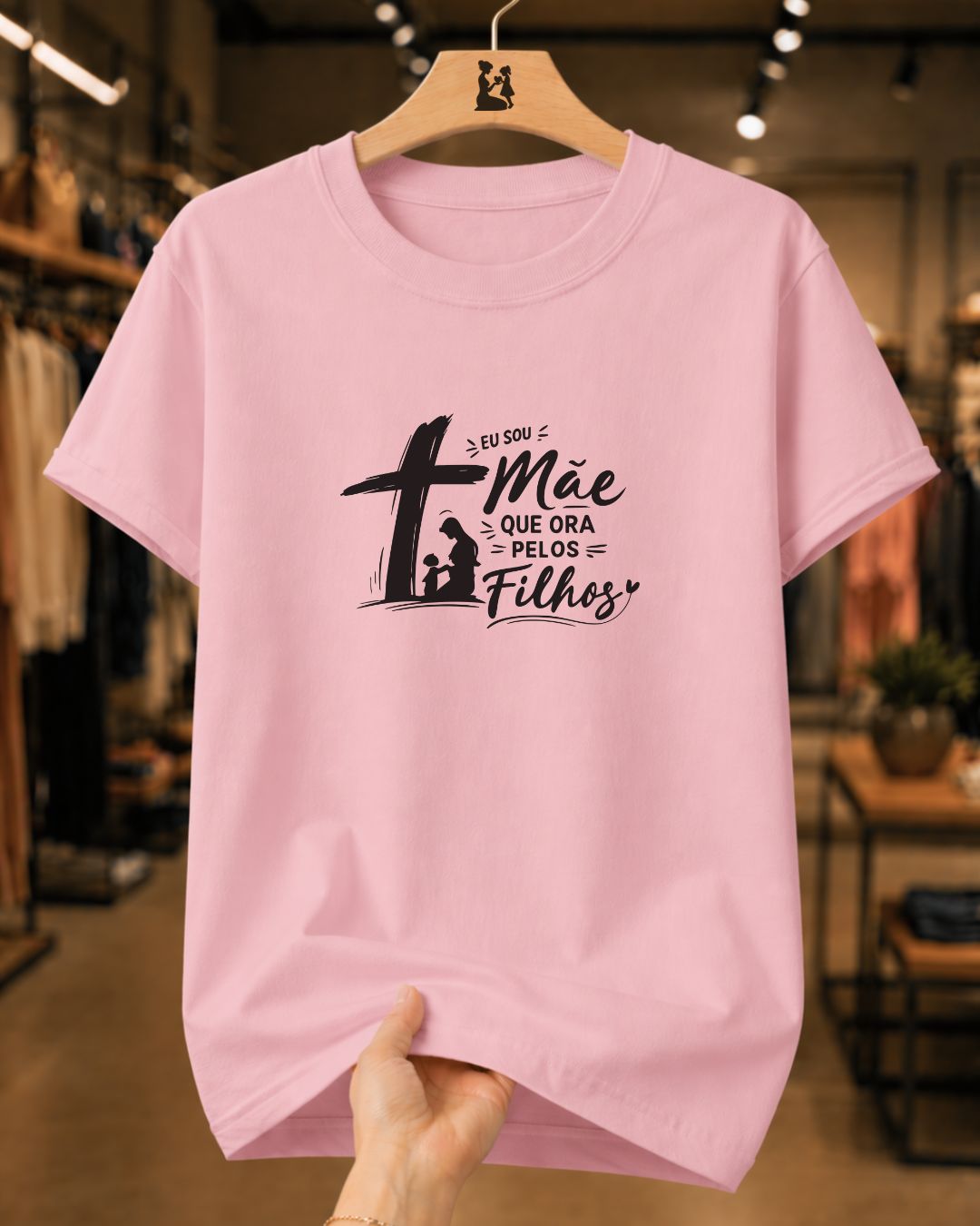 Camiseta Feminina Eu Sou Mãe Que Ora Pelos Filhos