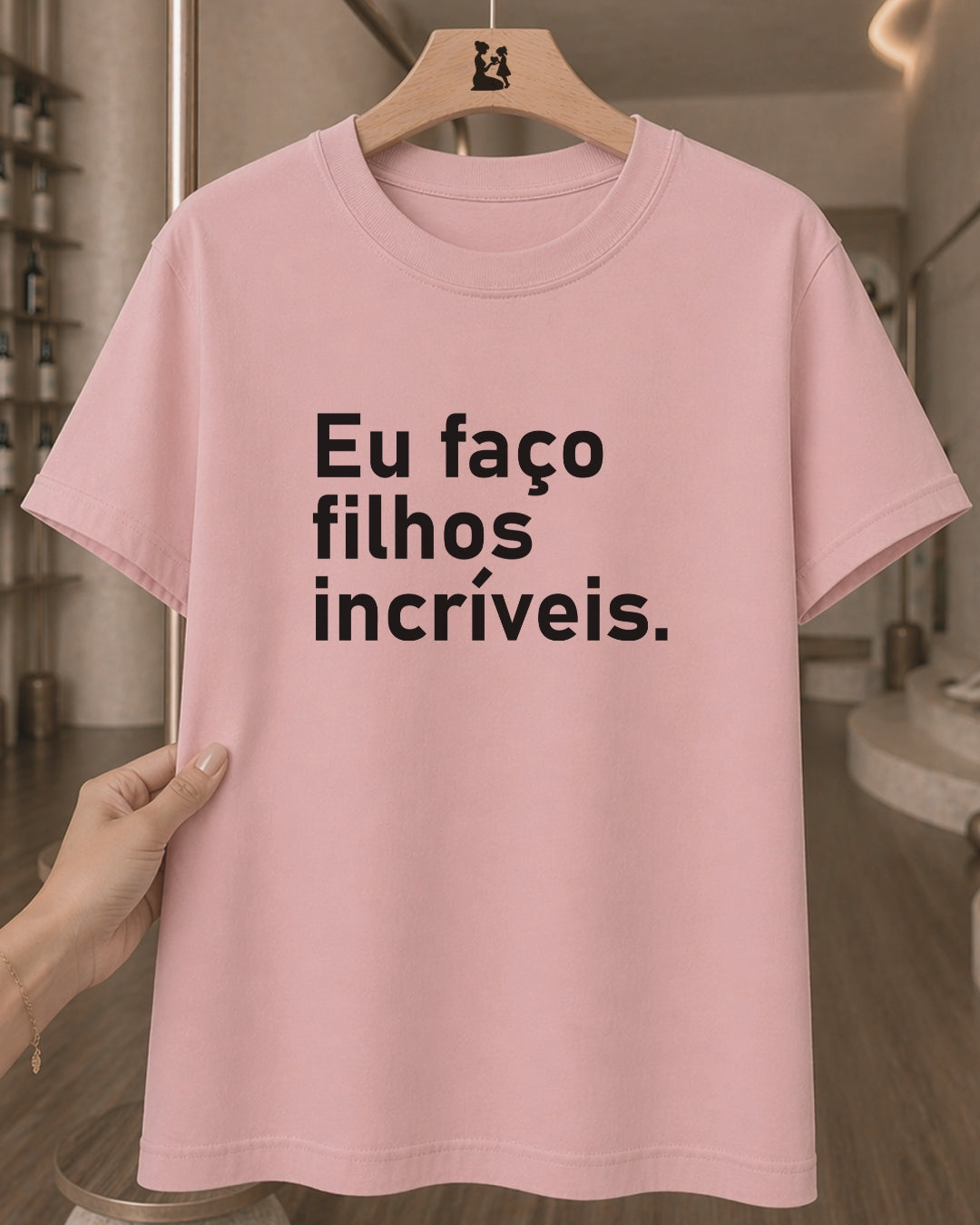 Camiseta Feminina 100% Algodão "Eu Faço Filhos Incríveis" Dia Das Mães