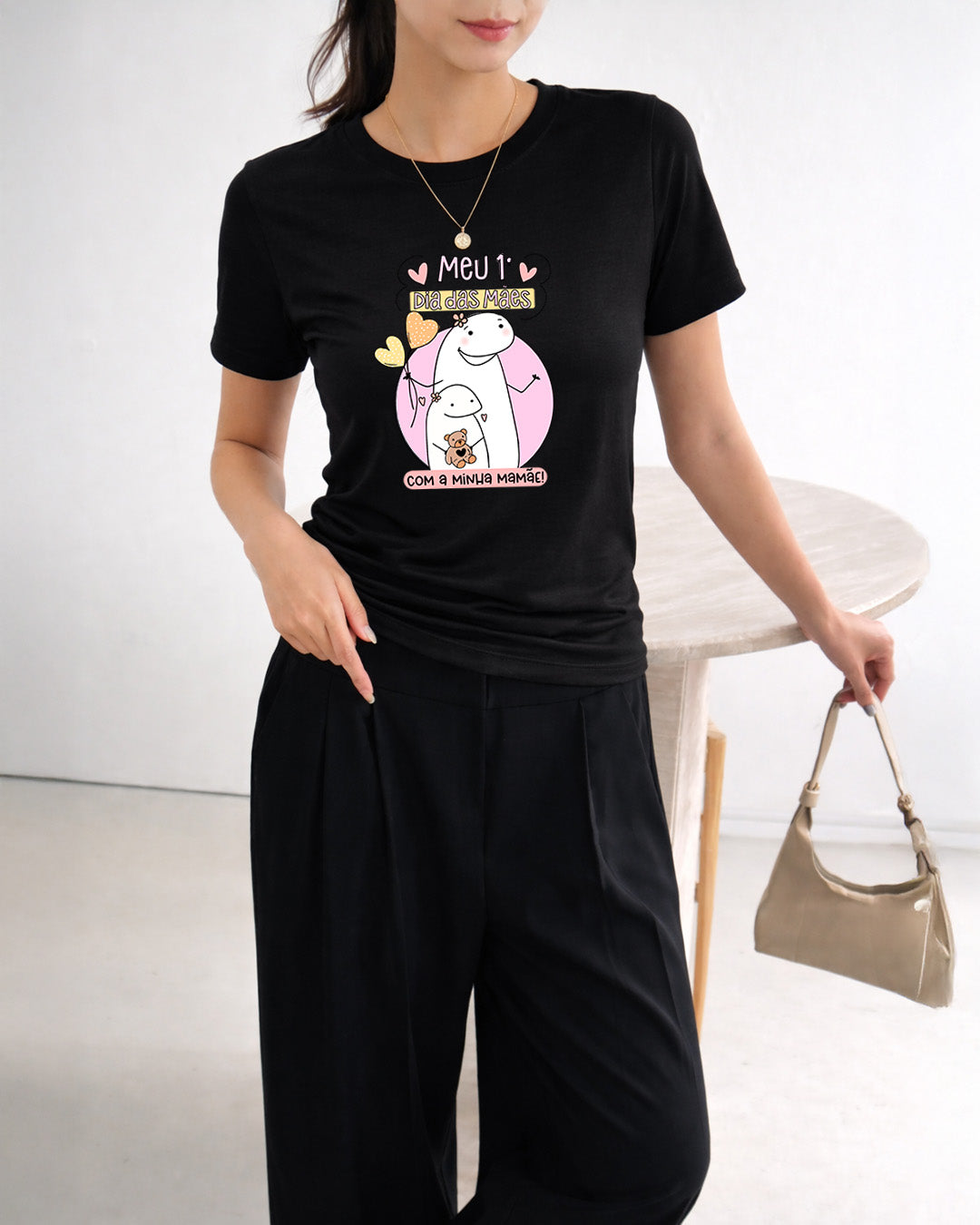 Camiseta Feminina 100% Algodão "Meu primeiro Dia Das Mães" Dia Das Mães