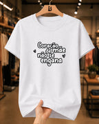 Camiseta Feminina Coração De Mãe Não Se Engana