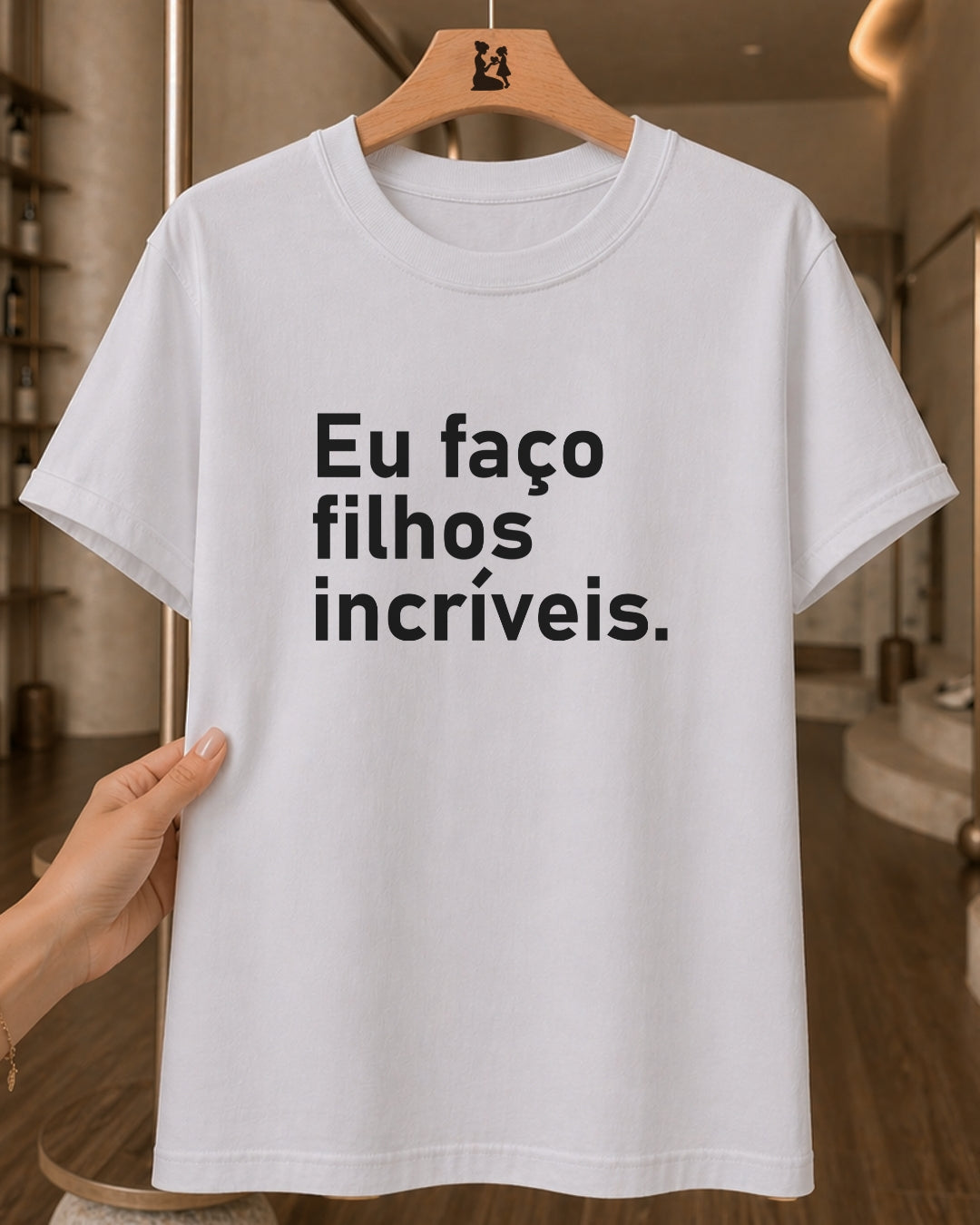Camiseta Feminina 100% Algodão "Eu Faço Filhos Incríveis" Dia Das Mães