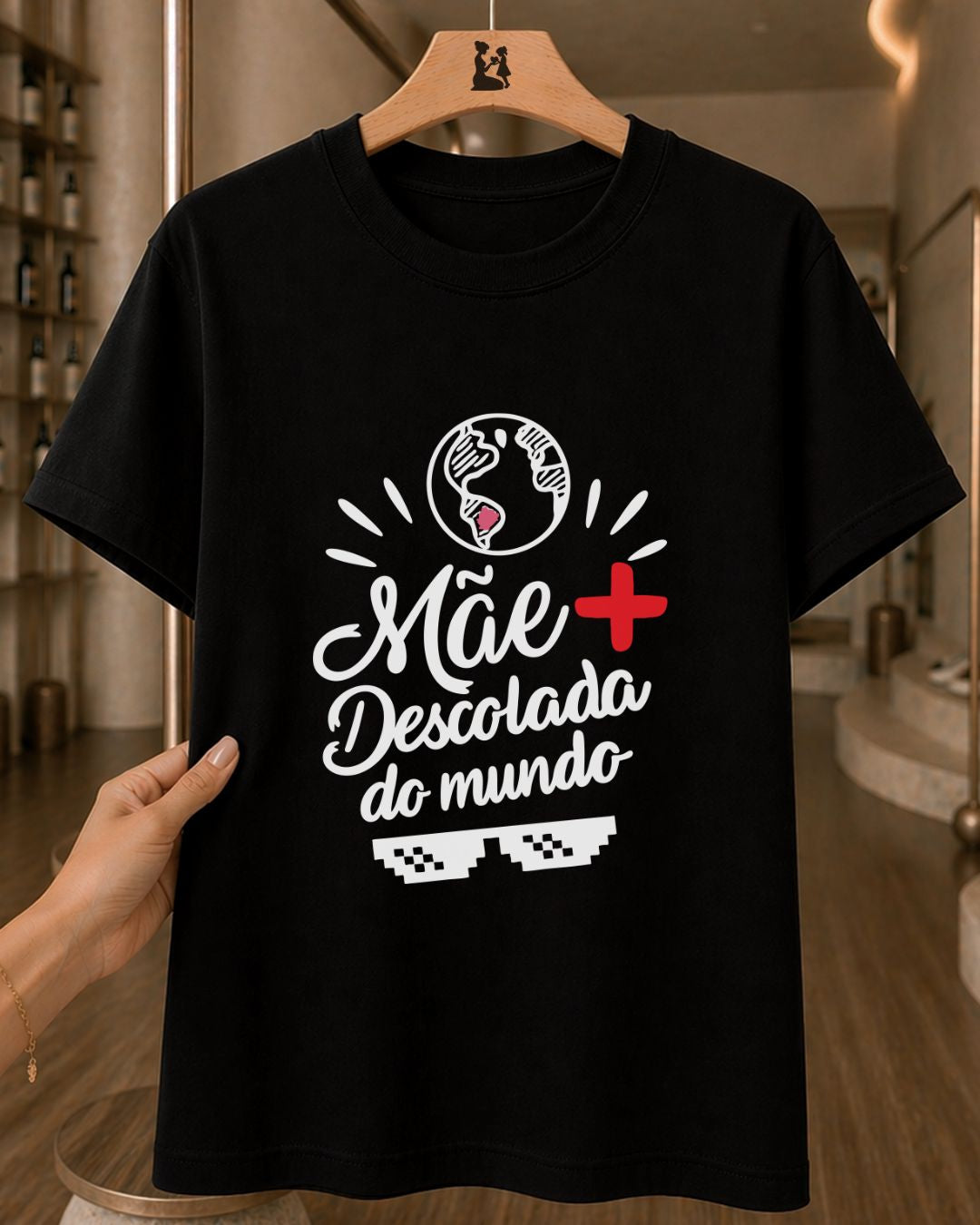 Camiseta Feminina 100% Algodão "Mãe Descolada Do Mundo" Dia Das Mães