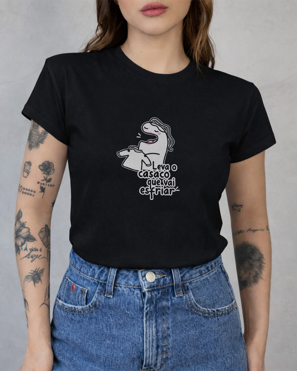 Camiseta 100% Algodão Feminina "Leve O Casaco" Dia Das Mães